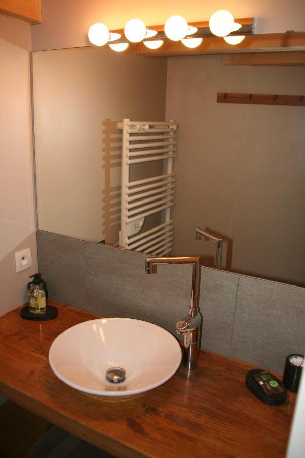 Bed and Breakfast Nid Douillet Annecy Esterno foto