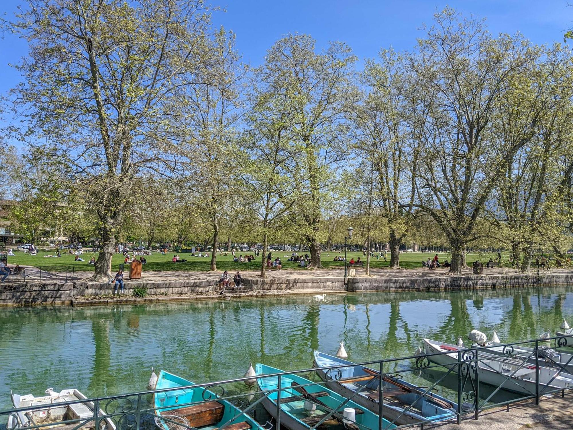 Bed and Breakfast Nid Douillet Annecy Esterno foto